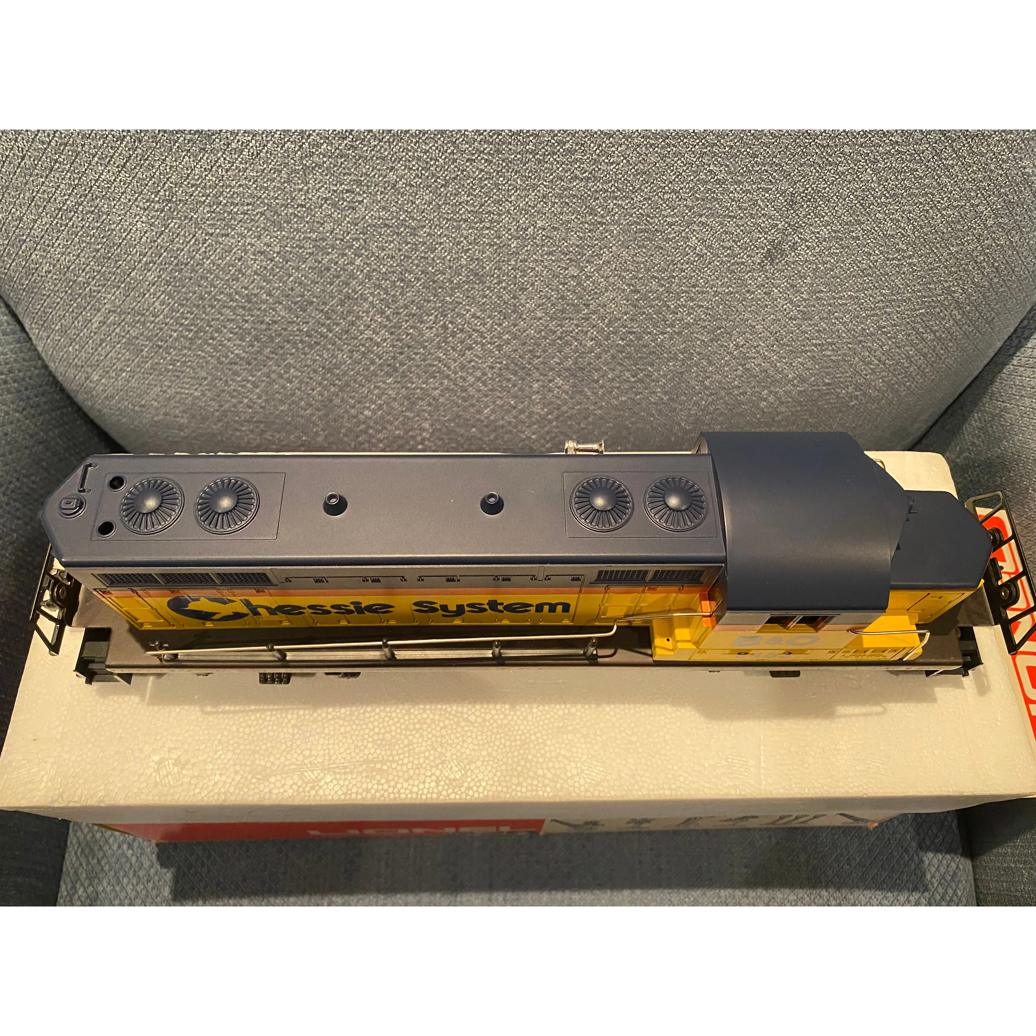 Lionel GP-20 Chessie System — photo 3